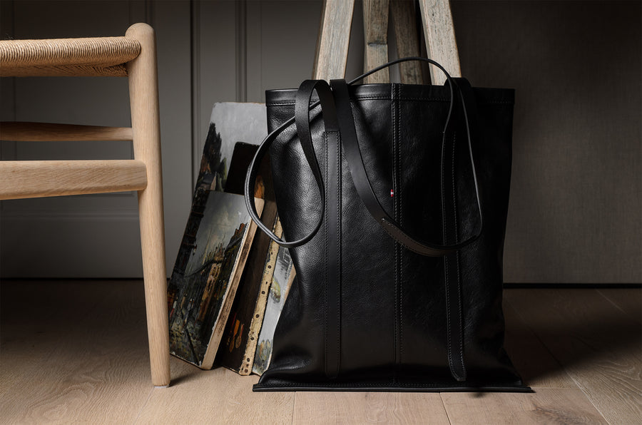 Poet Leather Book Bag . Coal