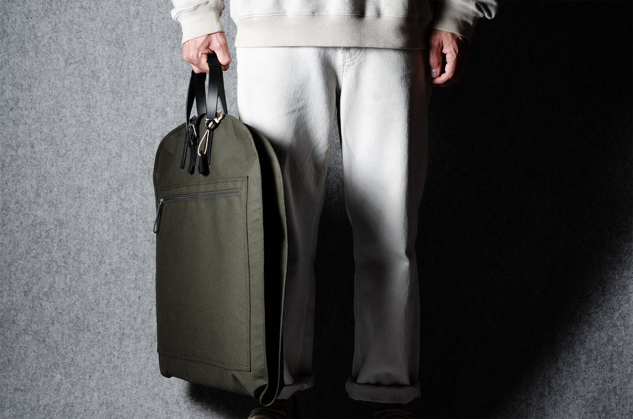 Undercover Garment Bag . Forest