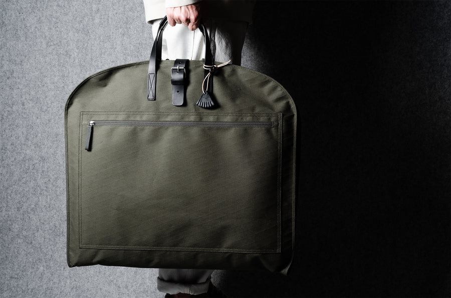 Undercover Garment Bag . Forest