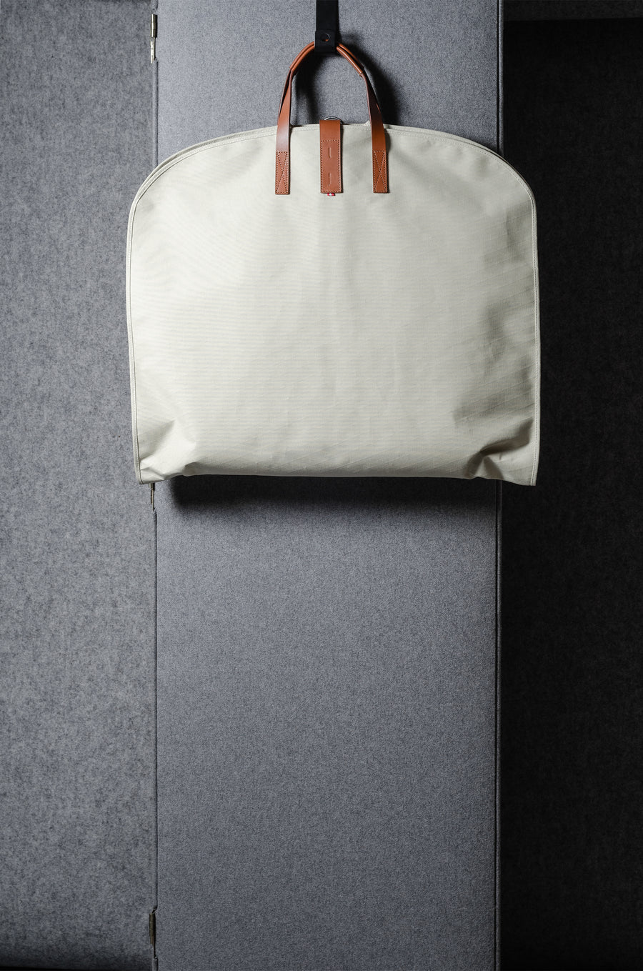 Undercover Garment Bag . Natural