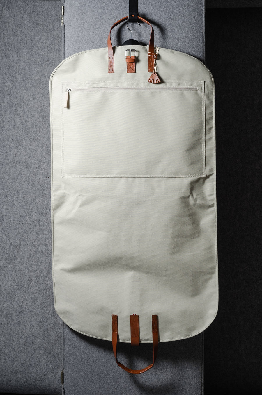 Undercover Garment Bag . Natural