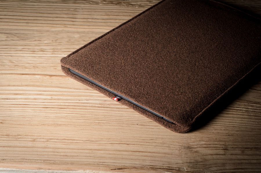 Glove MacBook Sleeve . Cocoa