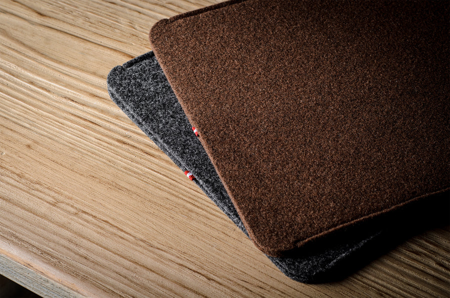 Glove MacBook Sleeve . Cocoa