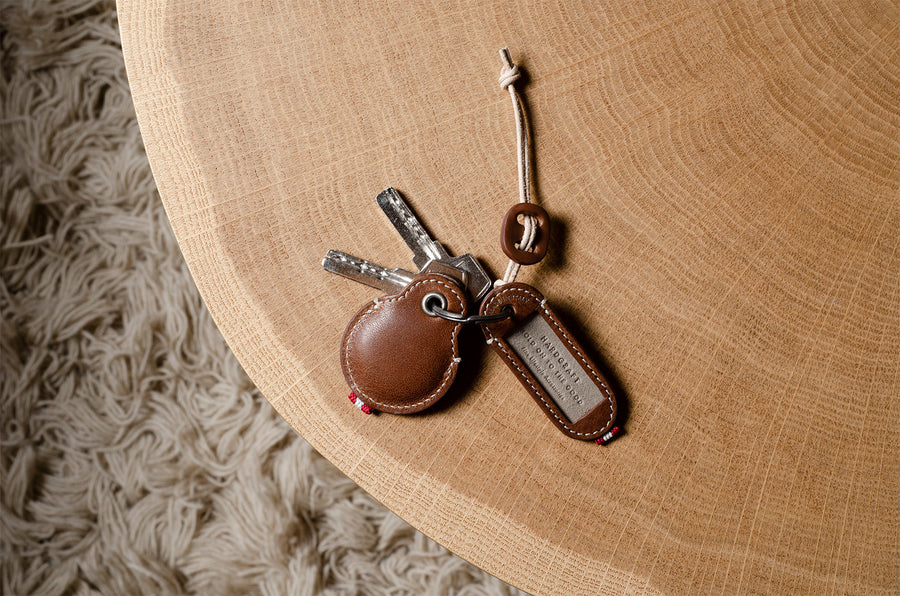 Veg-Tanned Leather AirTag Holder / Case / Key Tag | Classic Brown